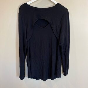 Cabi #4201 Soft & Comfy Black Peekaboo Long Sleeve Tee Women's Large Key Hole